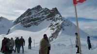 Puncak Jungfraujoch (Foto: Ardhi)