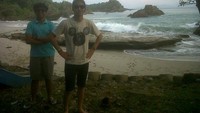 Pantai terbengkalai