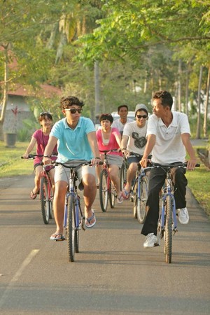 Serunya Liburan Bareng Happy Holiday ke Lampung