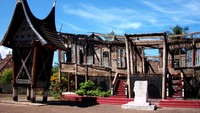 Istana Silinduang Bulan yang tak lagi beratap