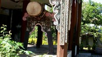 Bedug dan ukiran yang terselamatkan dari kebakaran