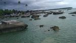 Suguhan Eksotik, Dari Bukit Tanjung Senubing dan Pantai Tanjung