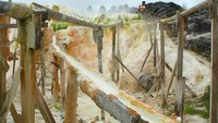 Bambu tempat air dialirkan kerumah-rumah warga