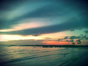 Sunrise Menawan di Pantai Pasir Padi, Kep. Bangka Belitung
