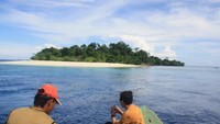 Pulau Lihaga Depan Mata