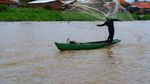 Susuri Musi dengan Gondola Versi Palembang