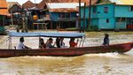 Susuri Musi dengan Gondola Versi Palembang