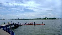 Sambutan Ramah Masyarakat Suku Mandar