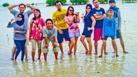 Mari menanam mangrove