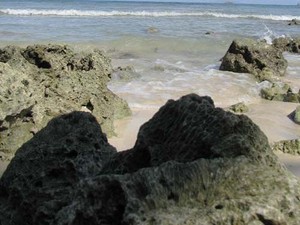 Tanjung Lesung: Mendung dan Cerah Bergantian