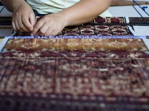 Tenun Gringsing Kekayaan Leluhur Desa Adat Tenganan