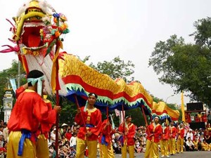 Tet Ngunyen Dan, Imlek Ala Vietnam