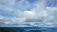 Salah satu sisi Danau Toba di Hutaginjang