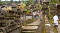 Pura Besakih (Foto: Dwi Wisuda S/dTraveler)