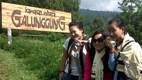 Pintu masuk Kawasan Wisata Galunggung