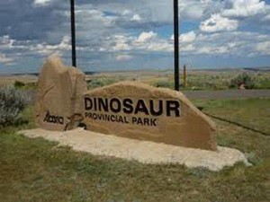 Wow! Ada Taman Dinosaurus di Kanada