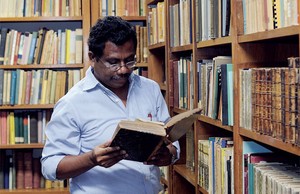 Yoseph Yapi Taum: Ironi Ini Menyakitkan