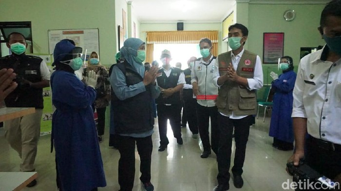 gubernur khofifah