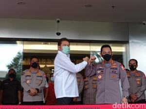 Sambangi Kejagung, Kapolri Bicara Soal Pelimpahan Berkas Perkara