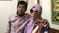 Jadi kami sudah sama-sama sepakat berpisah. Ke depannya ya kami jalani saja hidup masing-masing, pungkas Rohimah yang sudah 22 tahun jadi istri Kiwil. (Foto: Hanif/detikcom) 