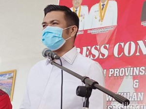 Aktivis Protes, Politisi JAK Kepergok Selingkuh Kembali Jabat Waka DPRD Sulut