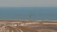 Tapi, roket SN9 malah jatuh menghujam tanah dengan sudut kemiringan 45 derajat dan langsung meledak seperti akhir uji coba roket SN8. Istimewa/SpaceX  