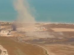 Potret Detik-detik Ledakan Roket SpaceX Starship SN9