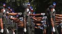 Pada tahun 1972, Sri Lanka menerima status sebagai sebuah Republik. Sebuah konstitusi diperkenalkan pada tahun 1978 yang menjadikan Presiden Eksekutif sebagai kepala negara.  