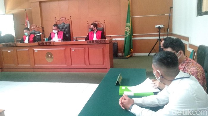 Suasana sidang gugatan party Raffi Ahmad (Ibnu/detikcom)
