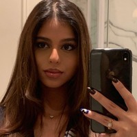 Di Instagramnya, Suhana memiliki pengikut mencapai 1,5 juta. Gadis 20 tahun itu membagikan potret kehidupannya di Amerika Serikat, tempatnya Suhana menimba ilmu.  Foto: Instagram