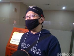 Alasan Abu Janda Cuit soal Evolusi ke Natalius Pigai: Bela Hendropriyono