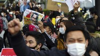 Seperti diketahui, militer Myanmar melakukan kudeta dan Senin 1 Februari dan menahan sejumlah tokoh termasuk Aung San Suu Kyi.