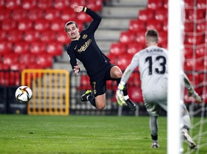 Granada Vs Barcelona, Panggung Pertunjukkan Antoine Griezmann