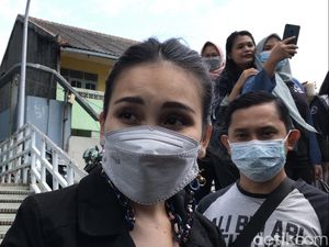 Ibu Ayu Ting Ting Datangi Rumah Pembully Cucu, Ini Penjelasan Polisi
