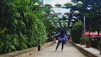 Situ Rawa Besar memiliki objek baru yang menarik. Ada kapal wisata baru (D Kandang Amazing Farm)