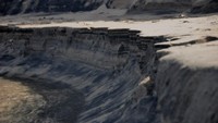 Kikisan pasir di Pantai Klayar