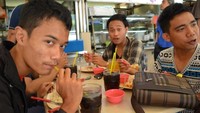 Numpang Narsis
