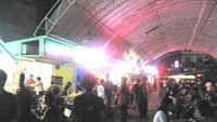Serunya menghabiskan malam di kawasan Kemang (Sumber: 100bars.jakarta.com)
