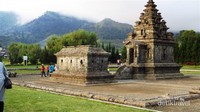 Candi di Dieng
