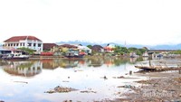 Sungai di Kota Tua Padang yang kurang terawat