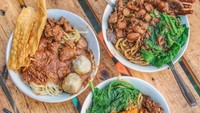 https://ngemie.com/wp-content/uploads/2019/08/Mie-Ayam-Jogja-by-voilajogja-MIE-AYAM-KAMEHAME-Mie.jpeg
