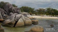 Pantai Tanjung Tinggi