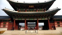 Istana Gyeongbokgung, pusat budaya dan sejarah Korsel (macalester.edu)