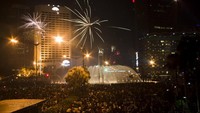Keramaian tahun baru di bundaran HI, Jakarta