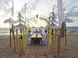 6 Lokasi Pernikahan Paling Romantis di Dunia