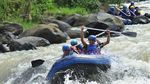 6 Tempat Untuk Menantang Arung Jeram di Indonesia
