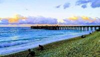 Pantai Kolbano ini terkenal dengan bebatuan (kerikil) unik di tepi pantainya.