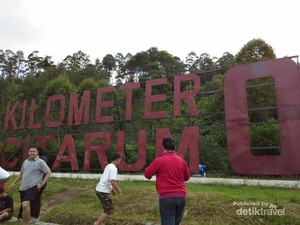 Ada Bahaya Mengintai di Balik Pesona Hulu Citarum