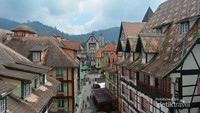 Nuansa Bangunan di dalam French Village