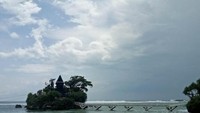 Suasana sesudah hujan